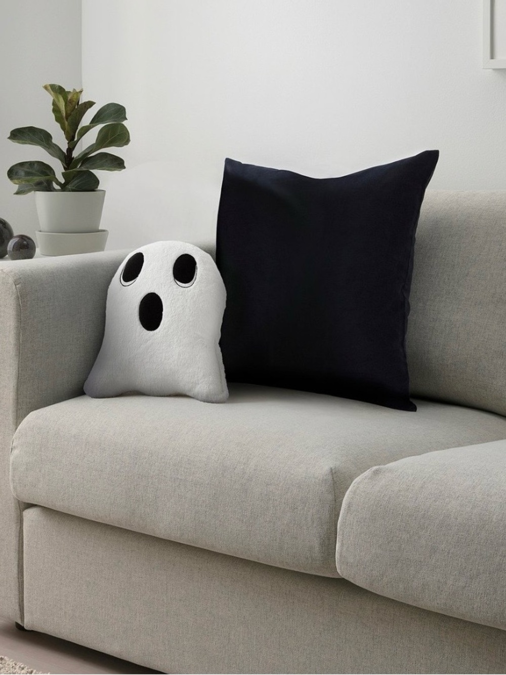 IKEA Kustfyr Plush Ghost Toy Pillow - White - Picture 3 of 4